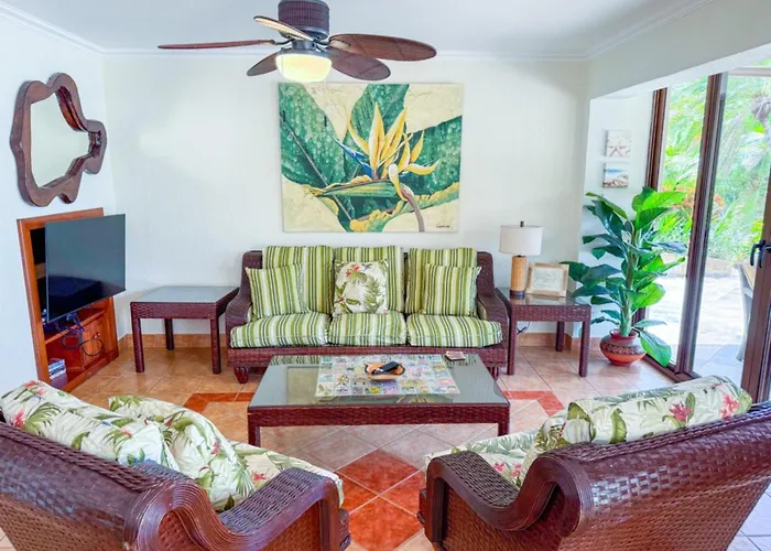 Bahia Pez Vela Villa *